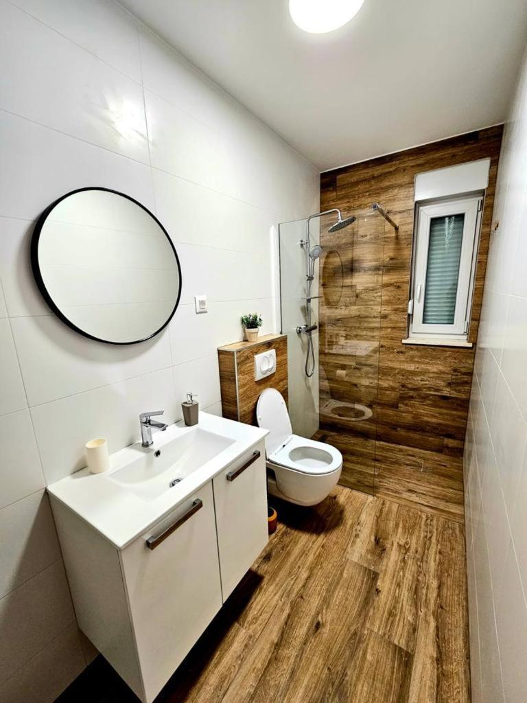 Apartment Rooftop ซาดาร์ ภายนอก รูปภาพ